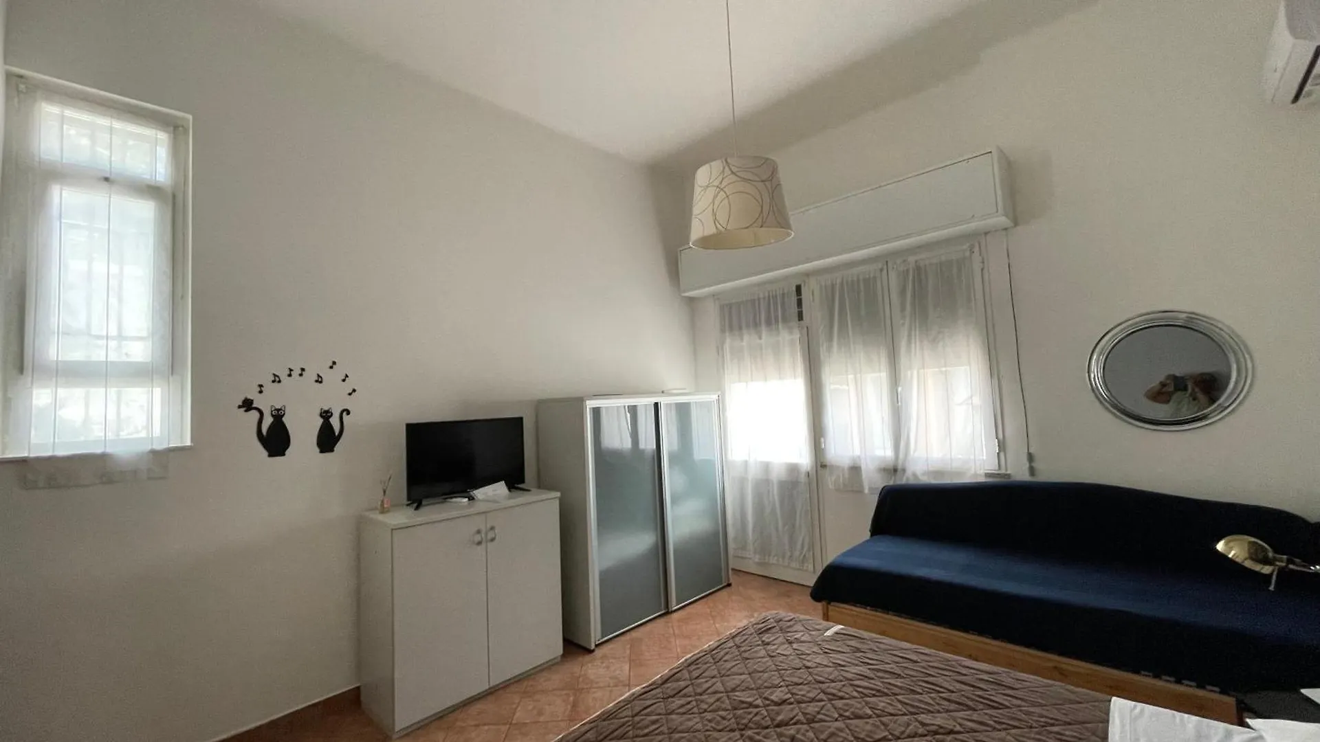 Milano Canal Apartments 0*,