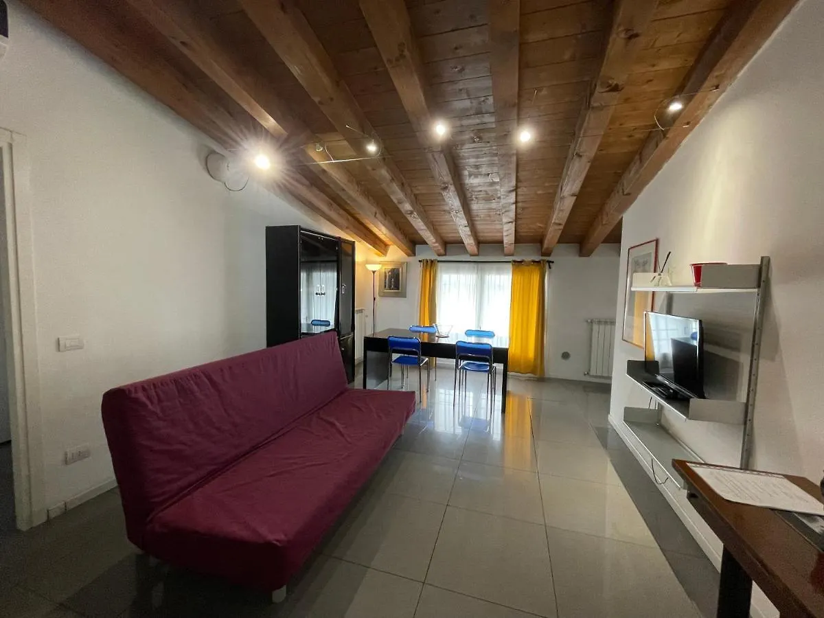 Milano Canal Apartments